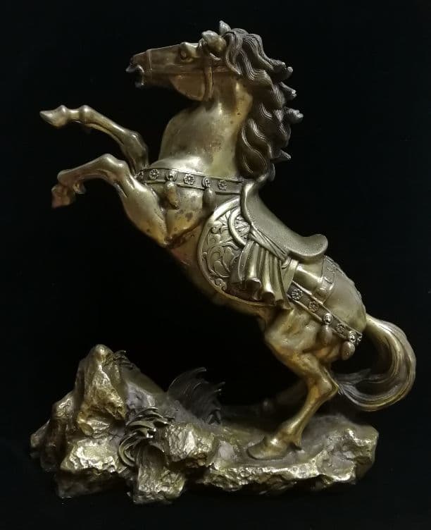 黄銅戦馬置物
