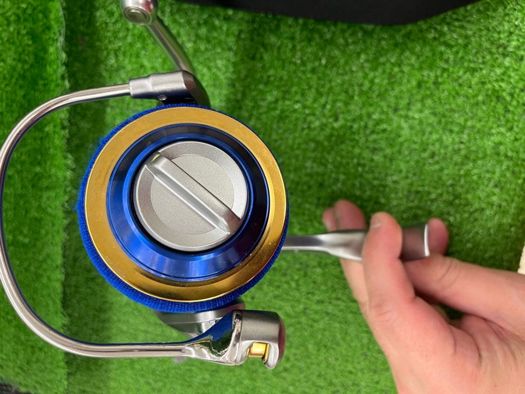 [良好]ダイワ・ソルティガZ 4000