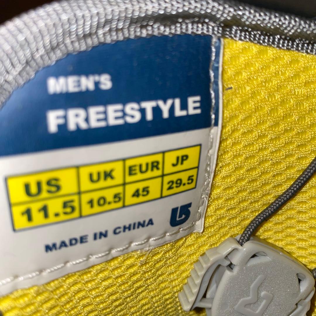 スノーボードブーツ(男性用) グレー　バートン