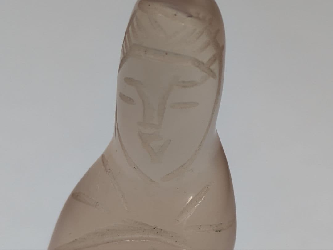 古瑪瑙　水晶　観音様　仏様　菩薩　瑪瑙　骨董　古玩　印材　根付　念持仏　懐中仏