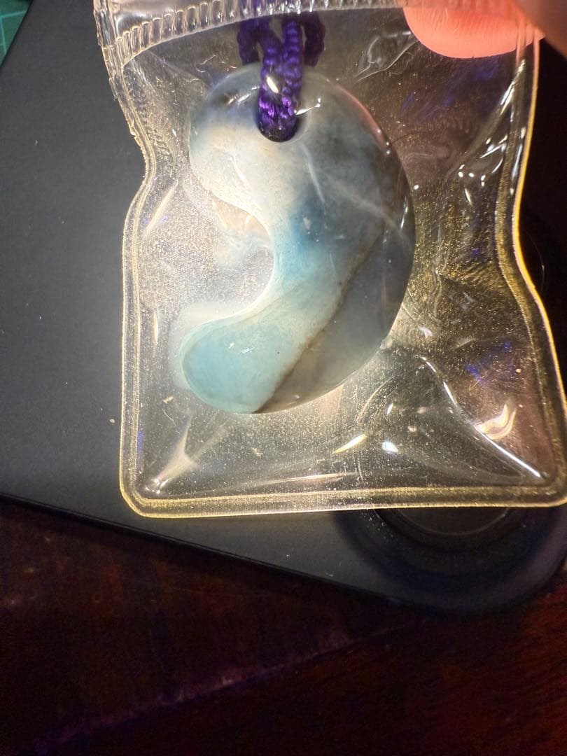 糸魚川翡翠‼️コン沢翡翠‼️青翡翠‼️勾玉‼️送料無料‼️