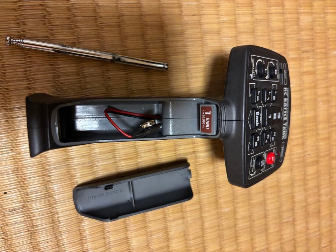 美品　東京マルイ RCバトルタンク Tiger I 迷彩