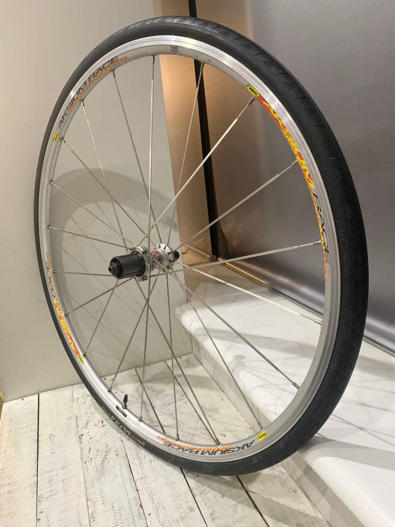 ◆Mavicマビック AXSIUM RACE後輪◆タイヤ付