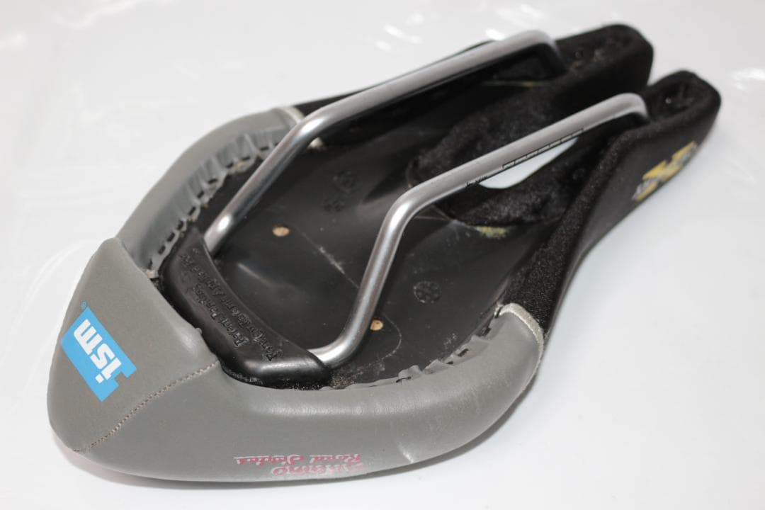 ISM　アダモ　Adamo Road　センチュリー　Century X　2010