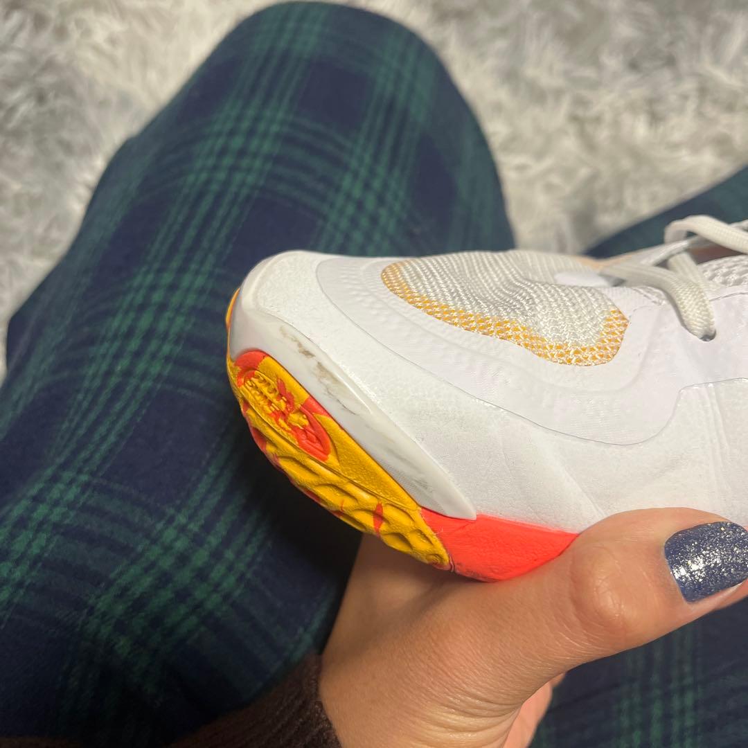 バレーボールシューズ(Mizuno Enerzy XP)