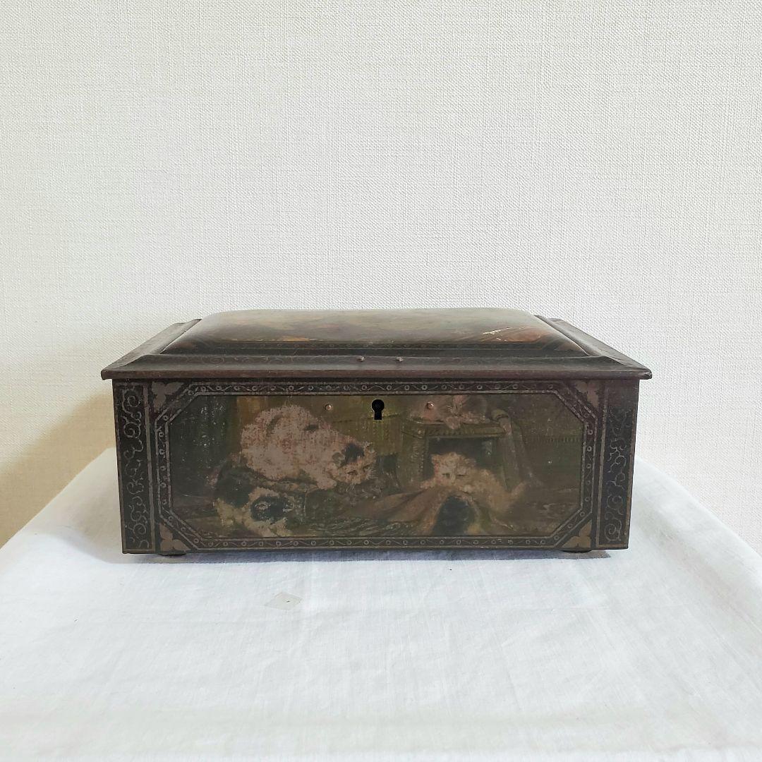 アンティーク　ネコの缶