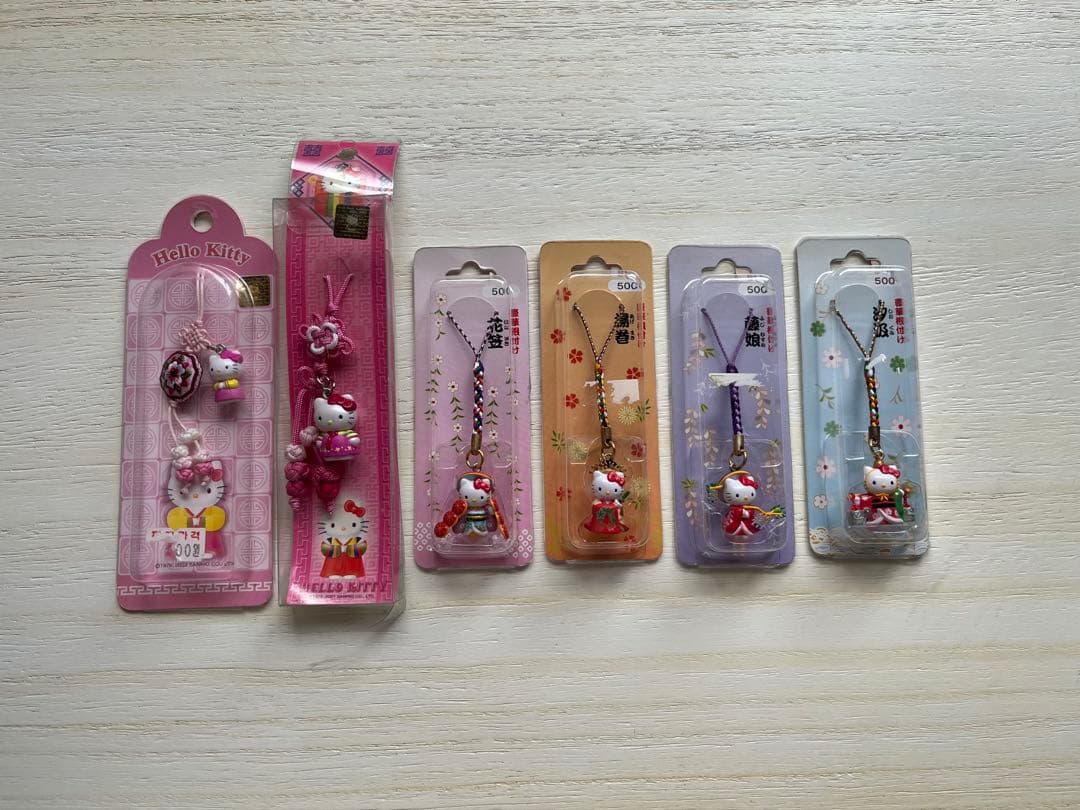 ハローキティ ストラップセット 複数デザイン　約176個