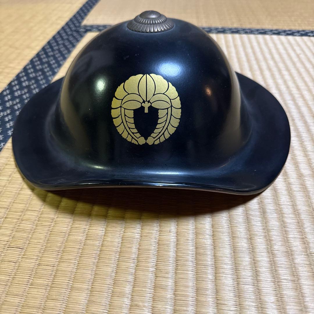 伝統的な日本の装飾ヘルメット