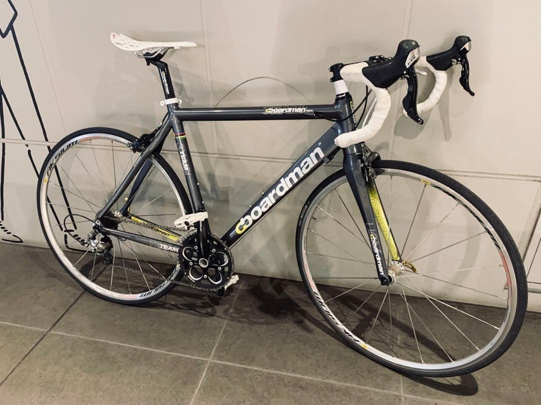 【送料込】英国ブランドbordmanロードバイク◆状態良！シマノ105