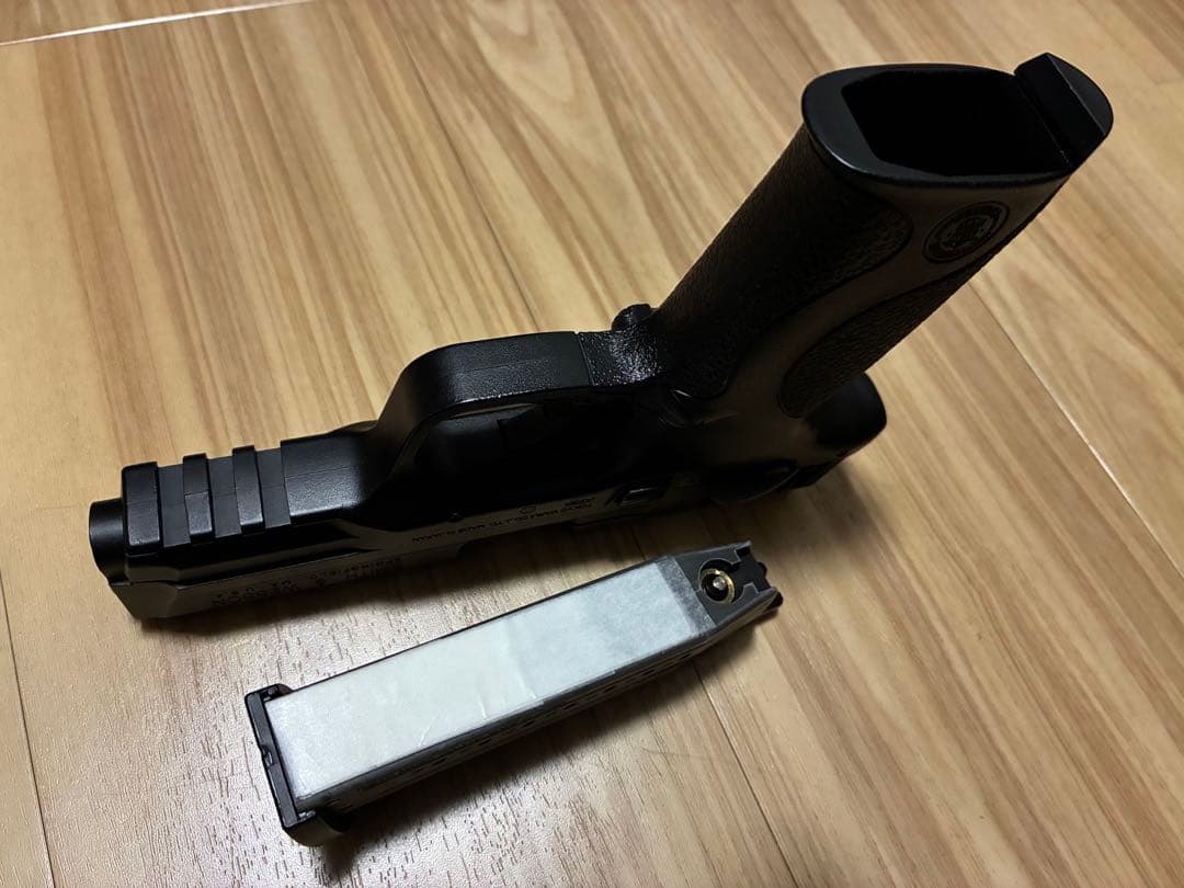 【値引き本日限り！】東京マルイ ガスブロ M&P9 ちょいカスタム