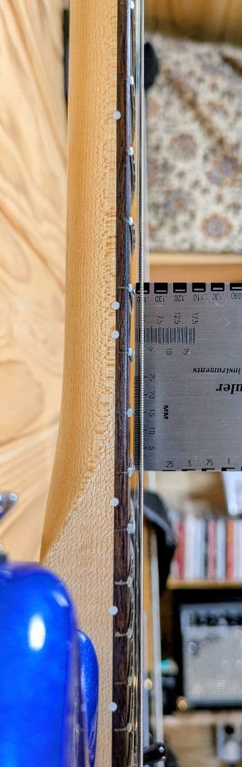 Squier Mustang　スクワイヤ　ムスタング