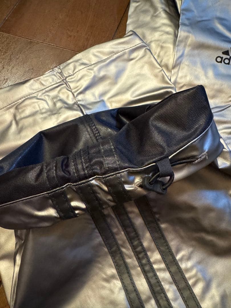 アディダス ウィドブレーカー 上下 ダークシルバー