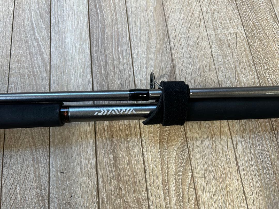 ①美品ダイワ ショアジギングロッド　ジグキャスターJC106H