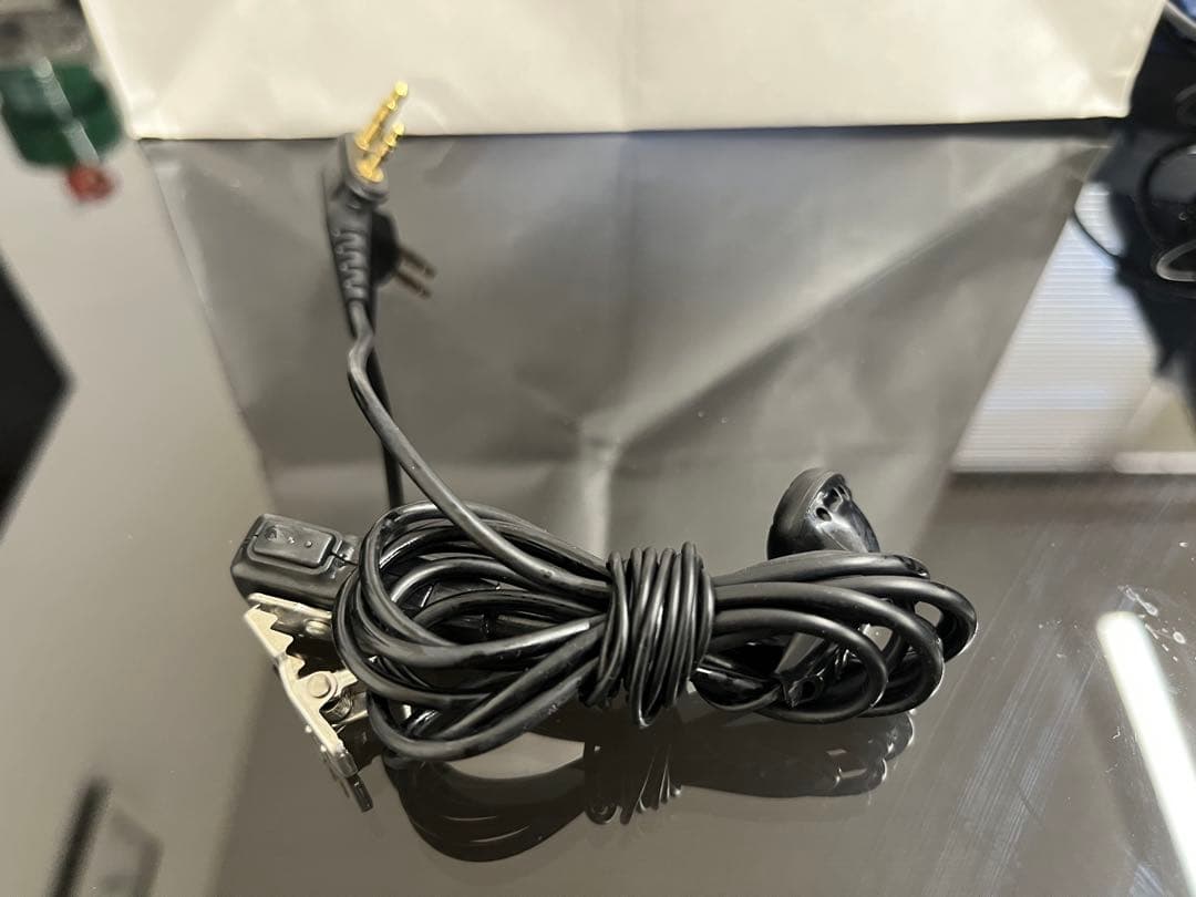 特定小電力トランシーバー ウェッジトーキー5台セット　イヤホン付属　送料無料