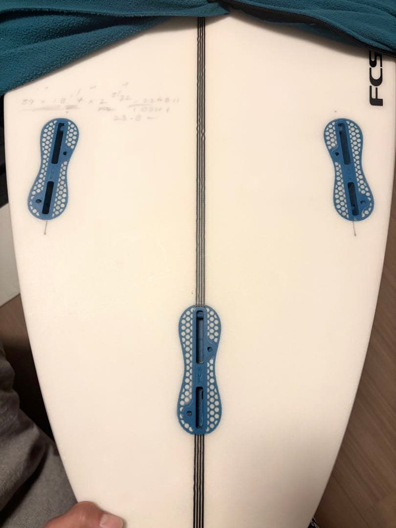 JS Monsta8【5'9 , 23.8L】