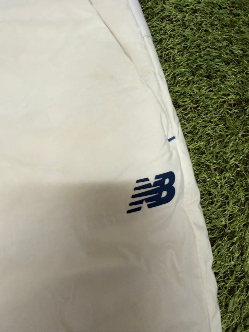 新品正規品ニューバランスゴルフ中綿ダウンダウン　ストレッチウエストゴム
