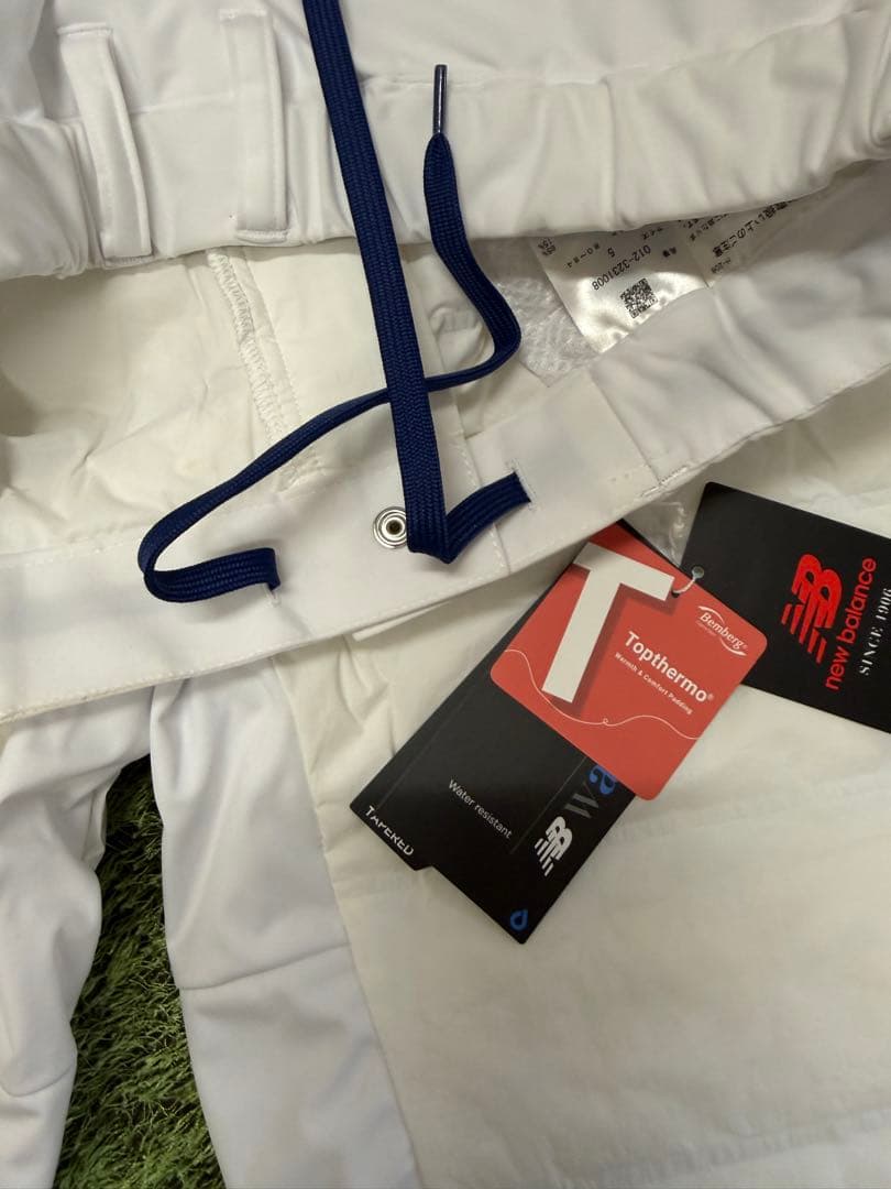 新品正規品ニューバランスゴルフ中綿ダウンダウン　ストレッチウエストゴム
