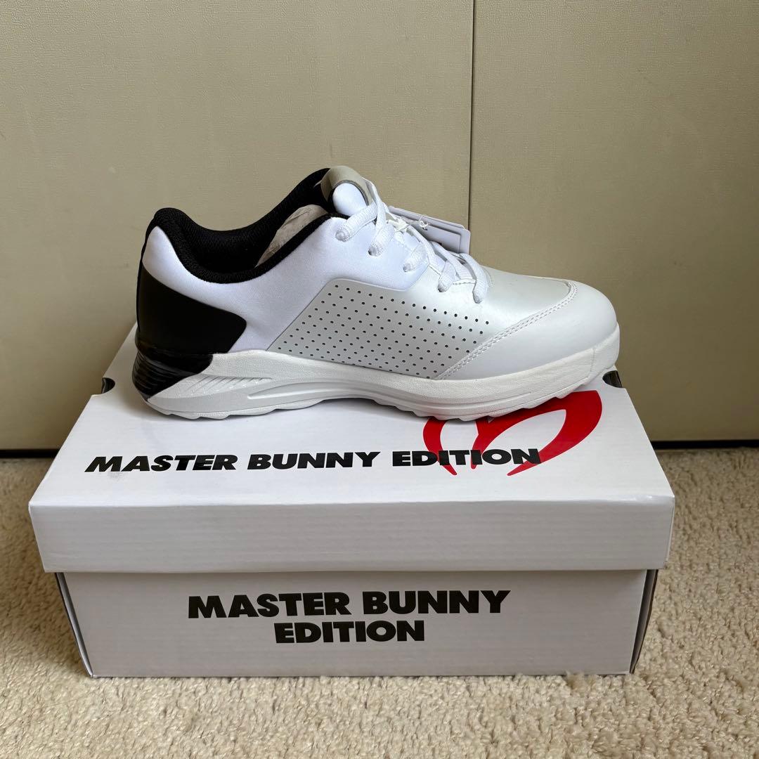 ⭐︎新品未使用⭐︎マスターバニーエディション　ゴルフシューズ　24.0