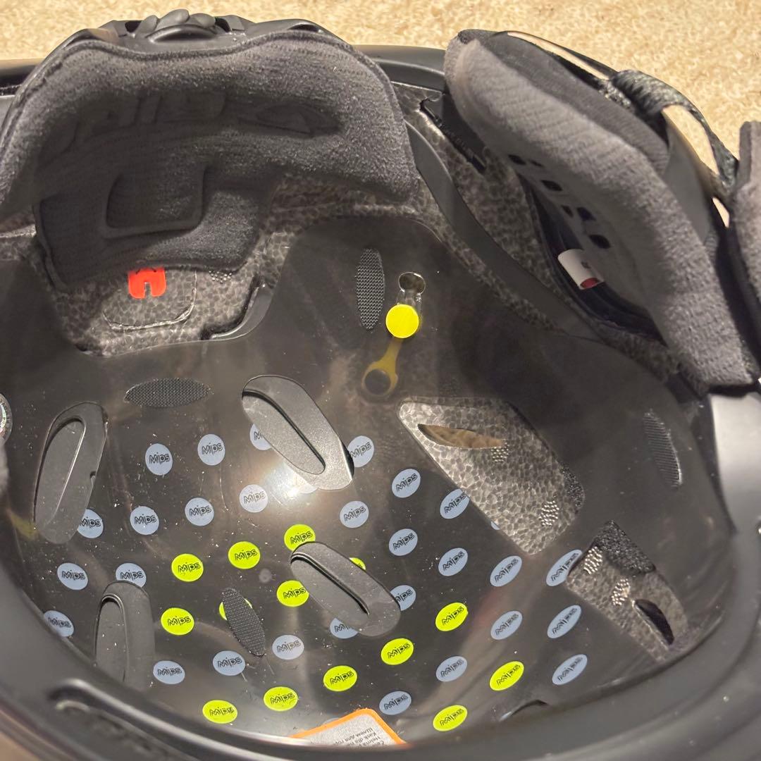 GIRO MIPS Mサイズ マットブラック スキー・スノボ ヘルメット