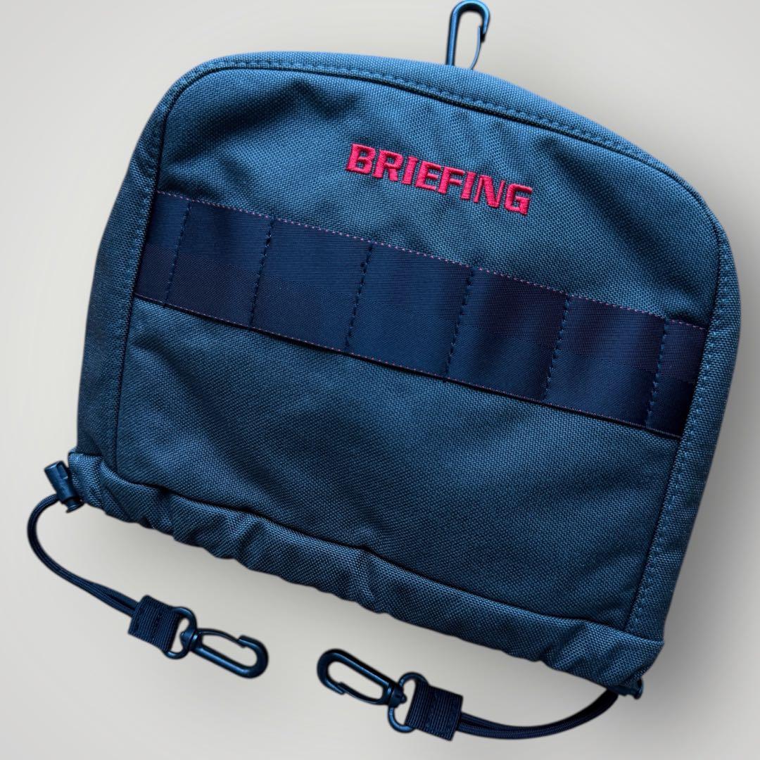 美品　ブリーフィング　アイアンカバー　ダークグレー　チャコールグレー