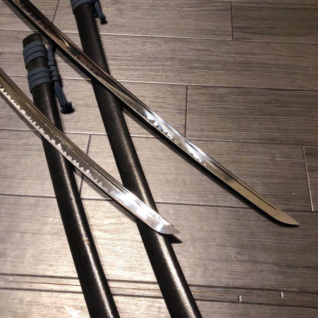 高級模造刀　居合刀　太刀　大小セット　脇差　樋入り刀身　緑拵え　鍔ひび有