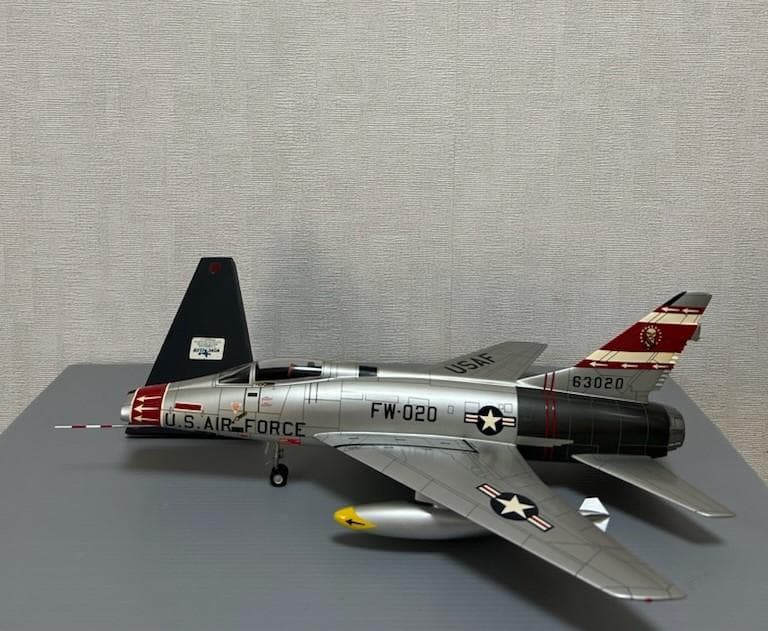 ウイングクラブ　F-100D スーパーセイバー　1/32