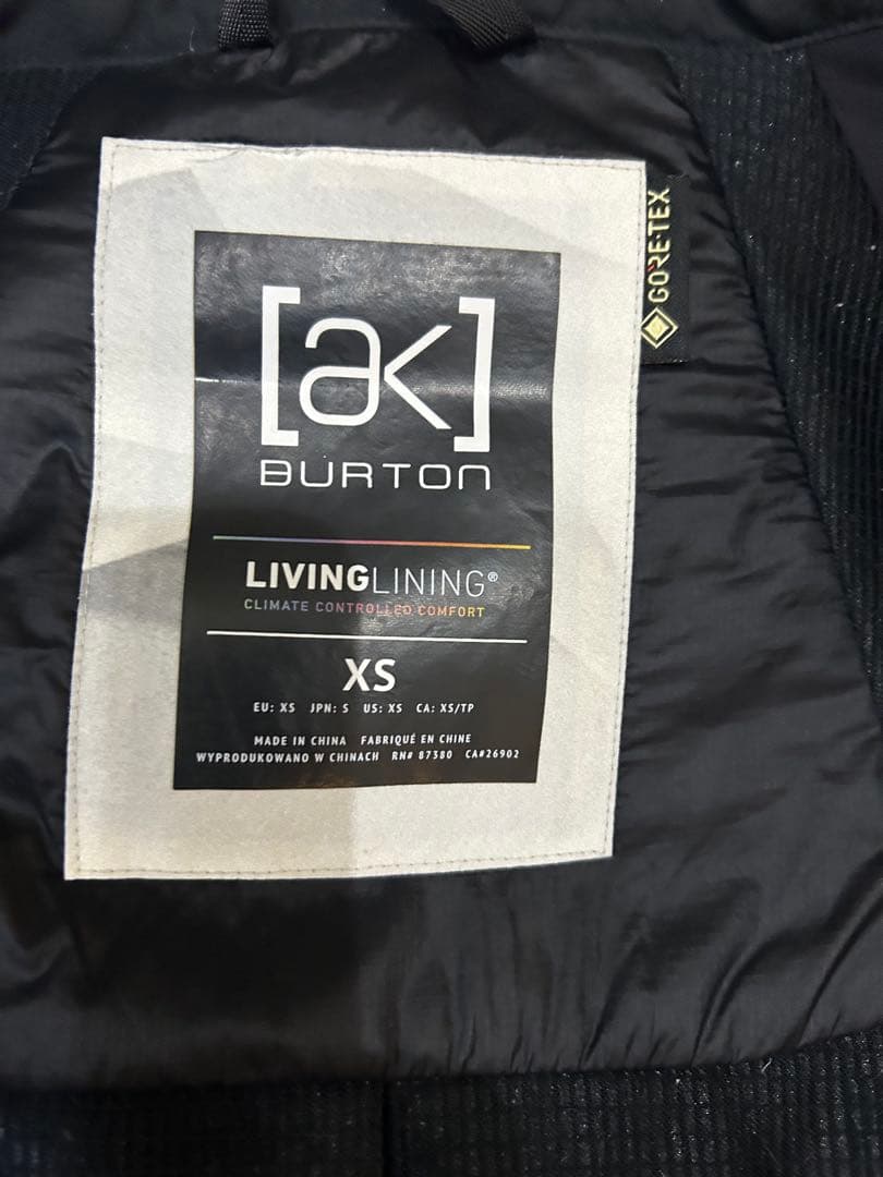 BURTON ak GORE-TEX ジャケット レディース　定価59,400円