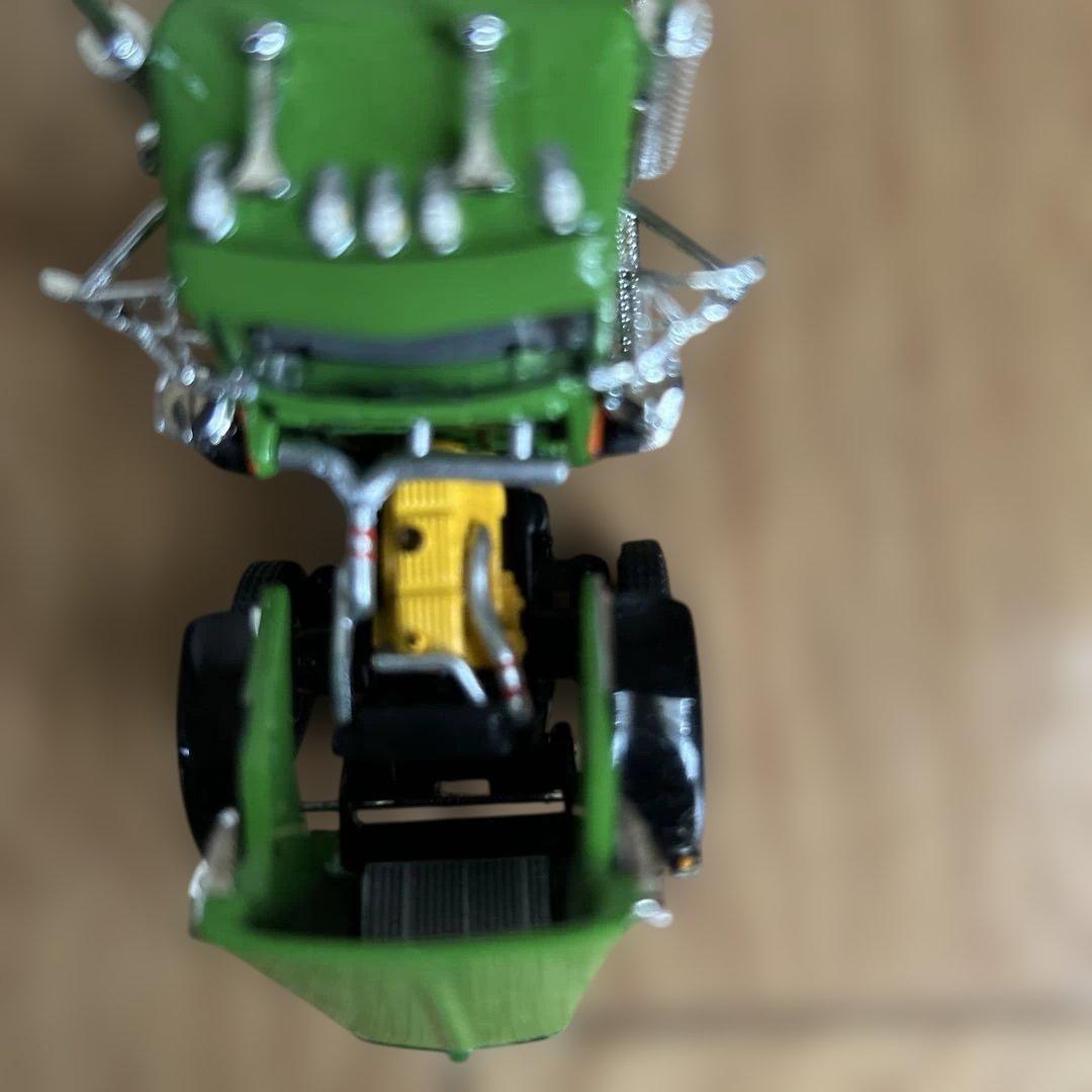 緑色メタリック大型トラックトレーラー最終値下