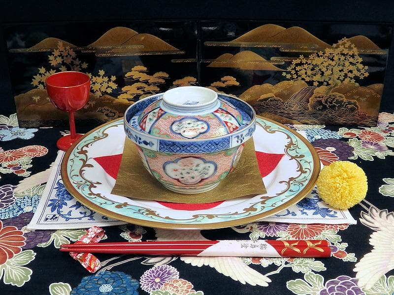 大聖寺伊万里　牡丹に毘沙門亀甲の図　大振蓋茶碗　大振蓋向付 C679AS-CBt