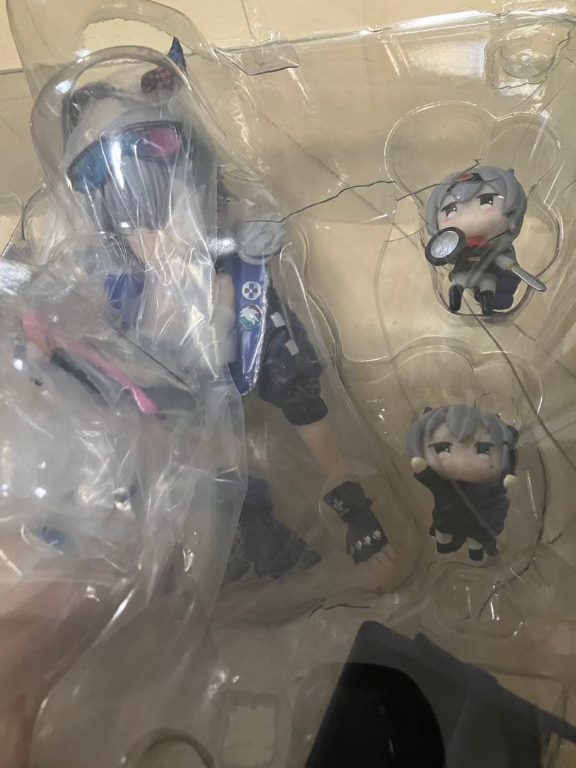 新品未使用　崩壊スターレイル　銀狼　フィギュア