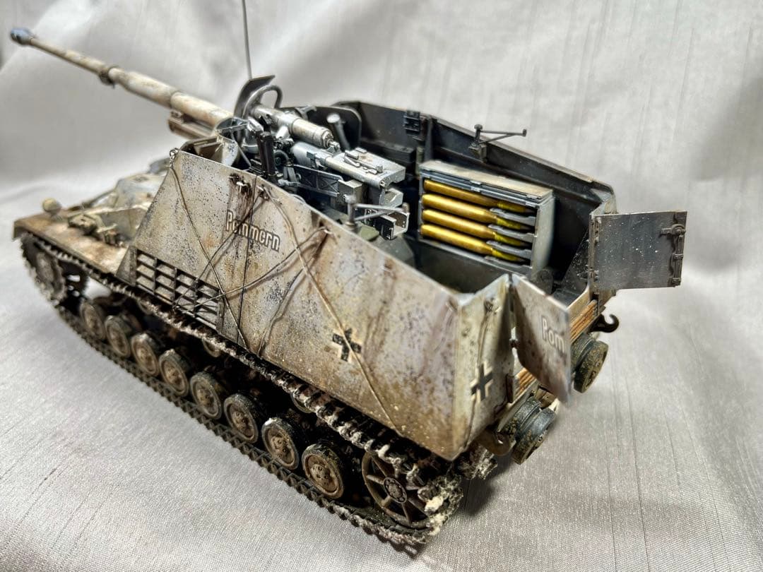 ドイツ自走砲　ナースホルン　1/35