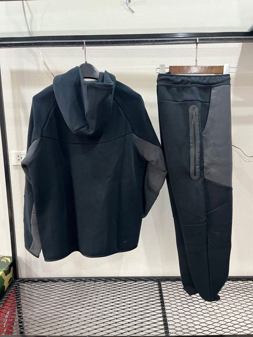 Nike ジャージ上下セット ブラック/グレー