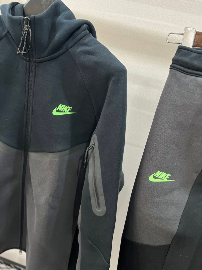 Nike ジャージ上下セット ブラック/グレー