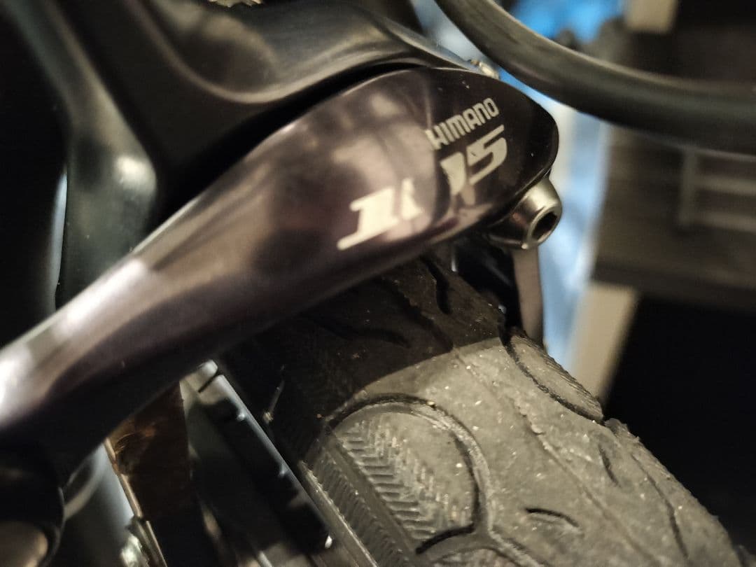 【最終値下げ】新品　引き取り限定　ロードバイク