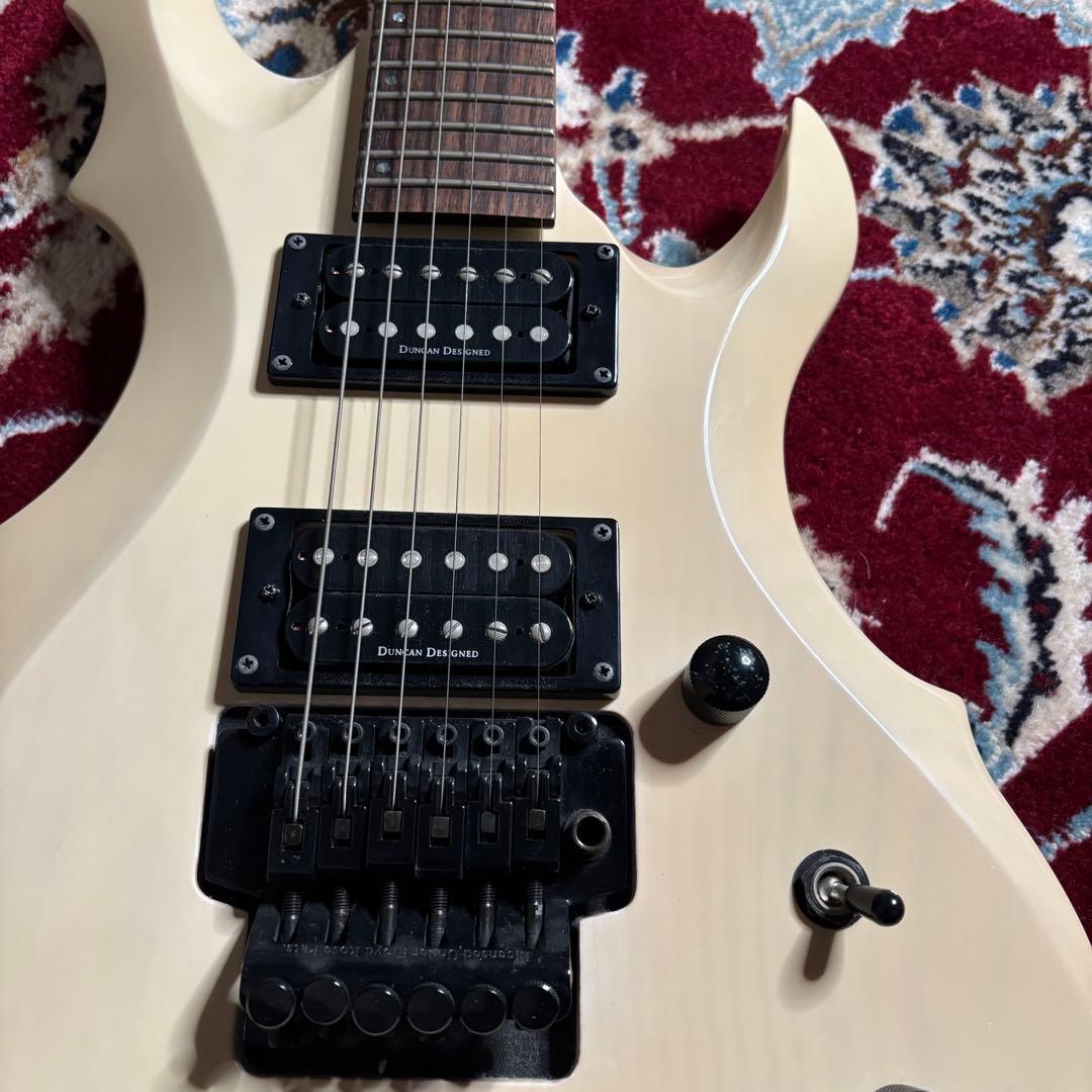 レア　GrassRoots G-FR-62GT エレキギター　フォレスト　木目