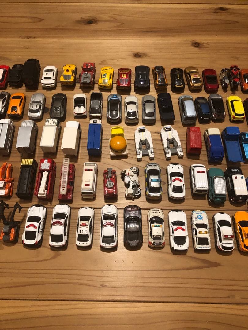 トミカ・ミニカー　約120台まとめ売り