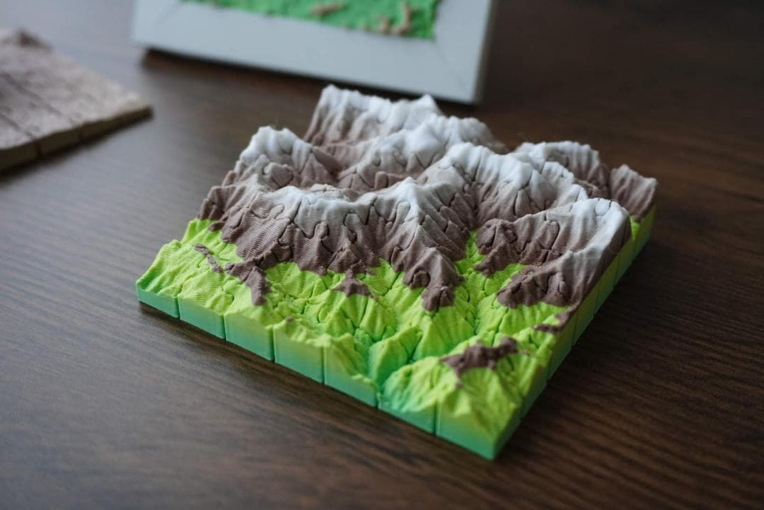 【百名山立体パズル】1-100 全ての山セット【専用スタンドケース付き】