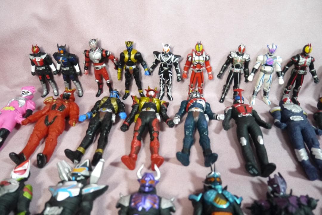 ライダーヒーローシリーズ(新版) ミニソフビ　110体