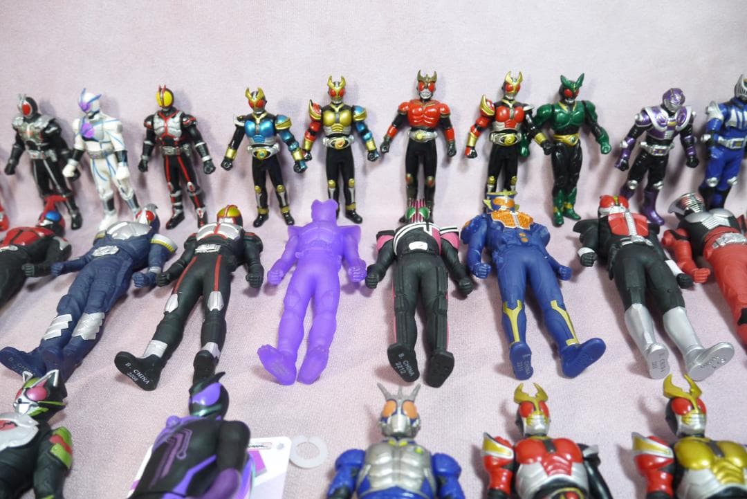 ライダーヒーローシリーズ(新版) ミニソフビ　110体