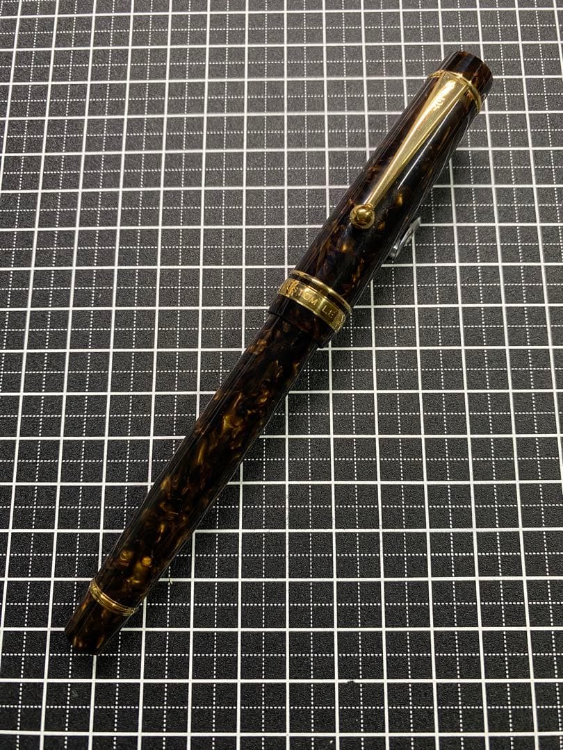 PILOT CUSTOM LE 万年筆　字幅F
