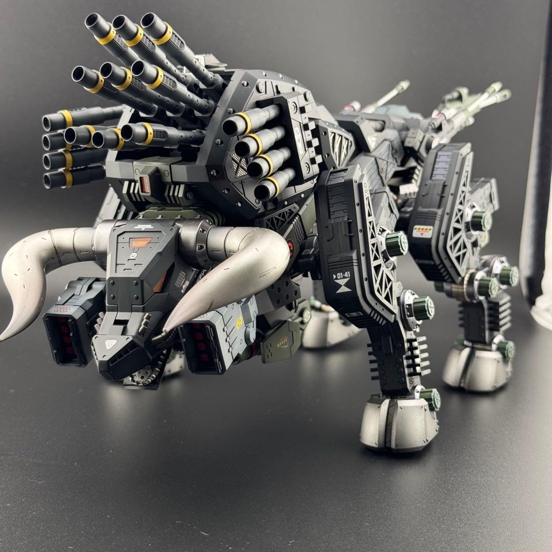 コトブキヤ HMM ゾイド ディバイソン 全塗装 完成品