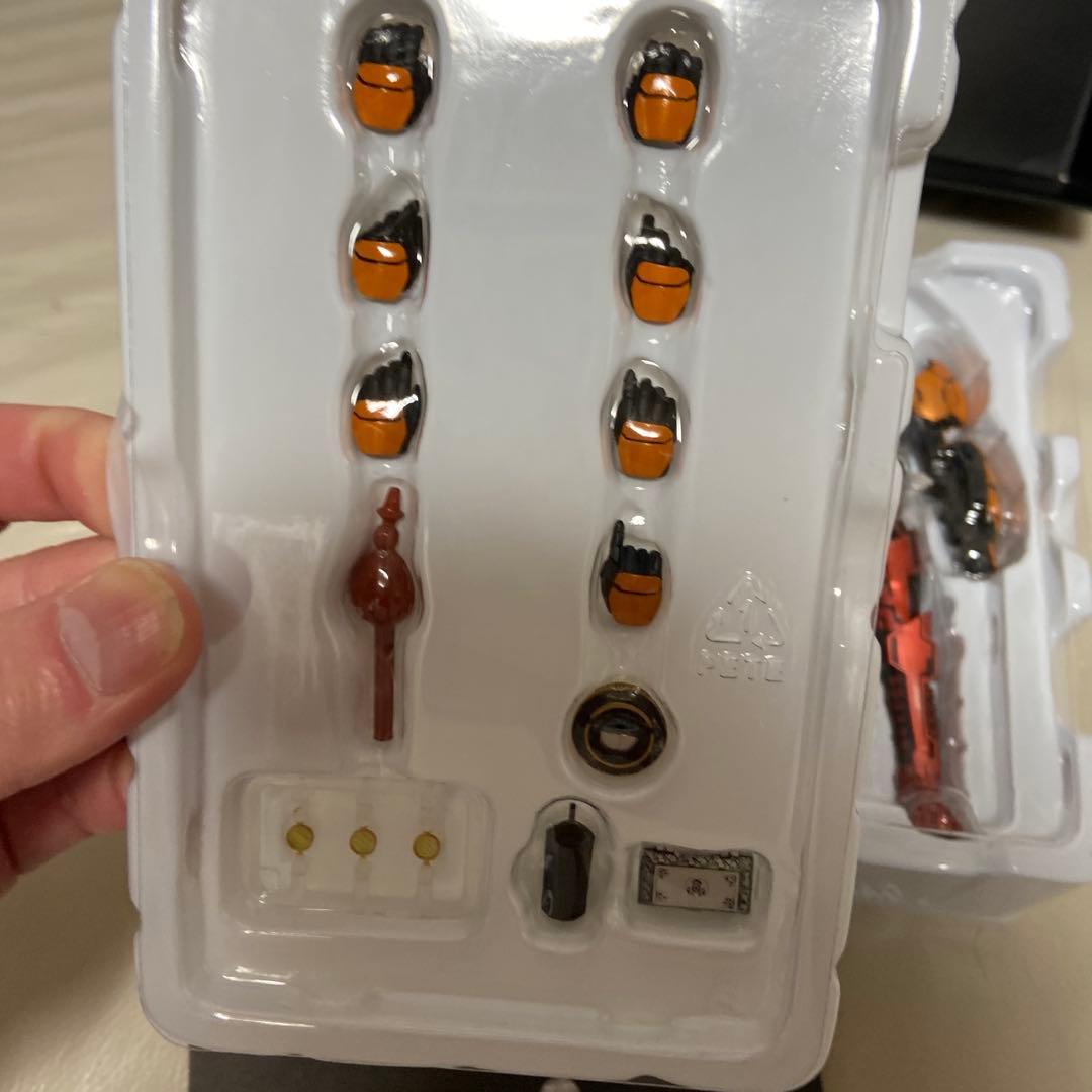 真骨彫　仮面ライダーオーズ　ブラカワニコンボ