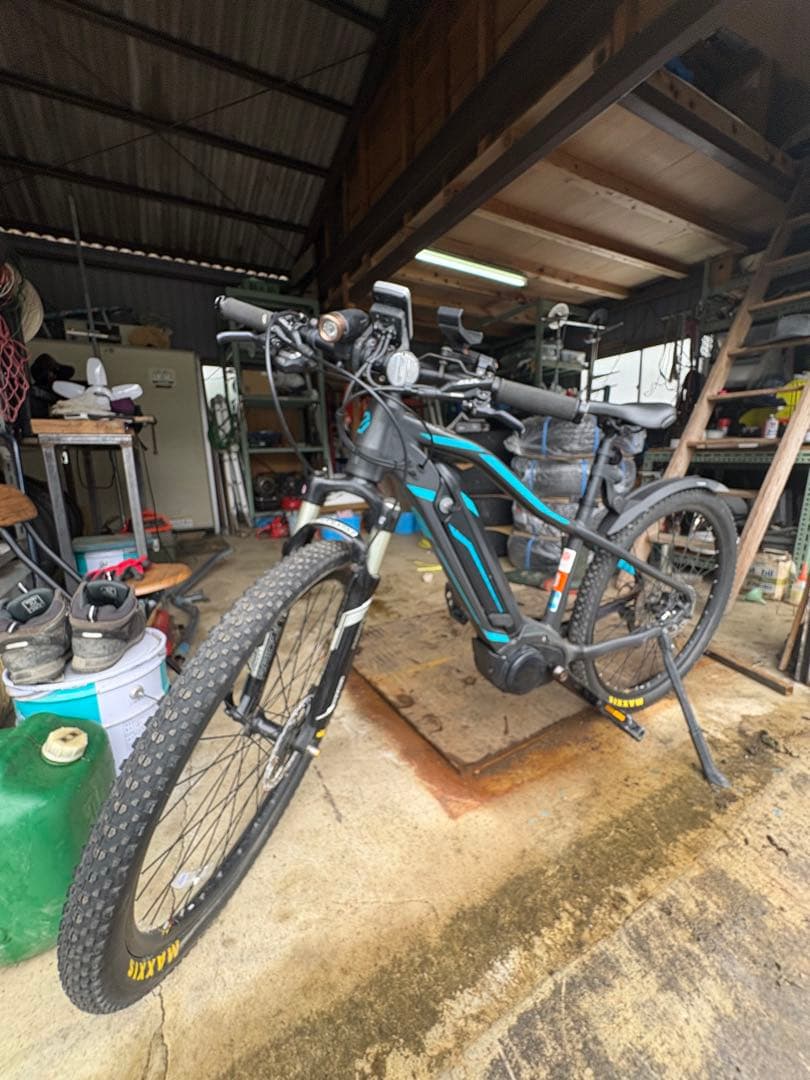 電動アシスト自転車 スポーツタイプ ブラック/ブルー