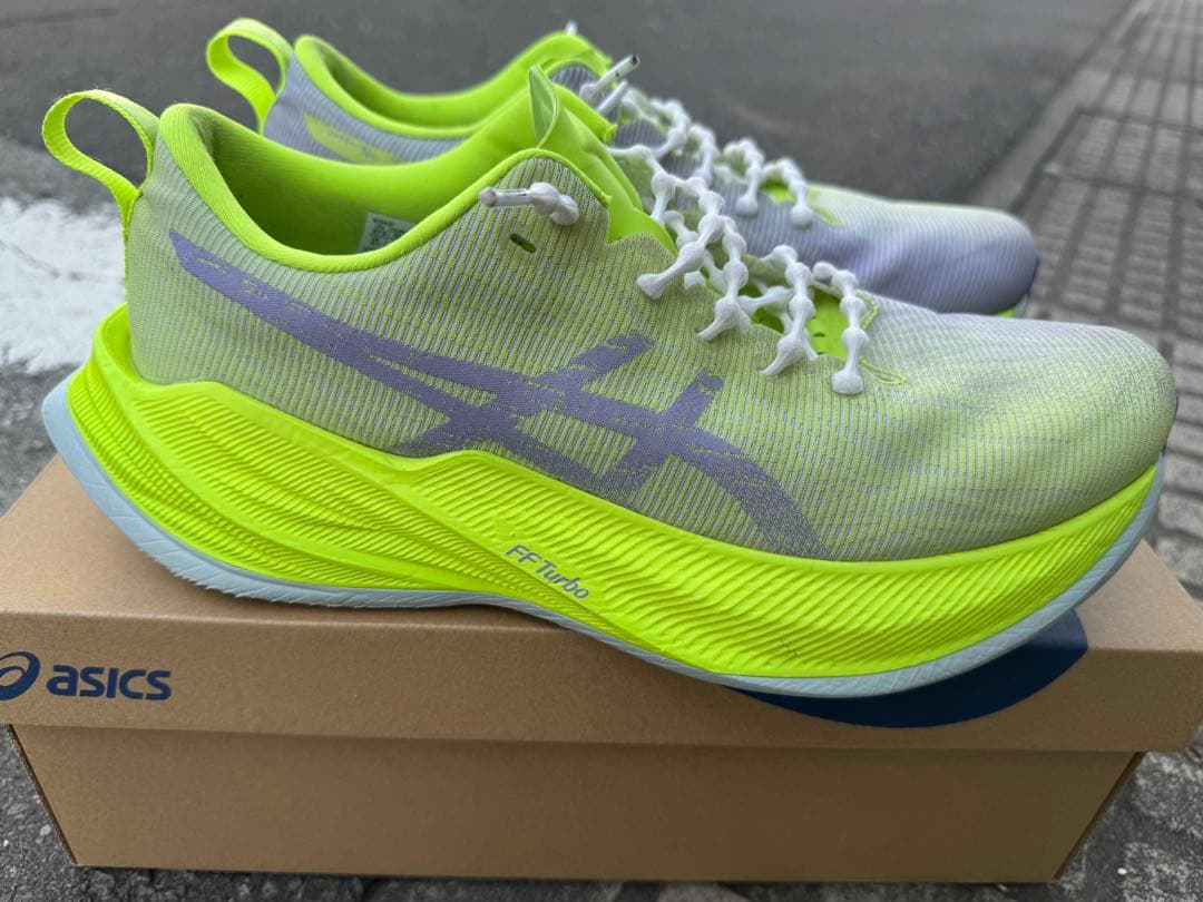 ウォーキング・ランニングウェア ASICS superblast 27.5 cm