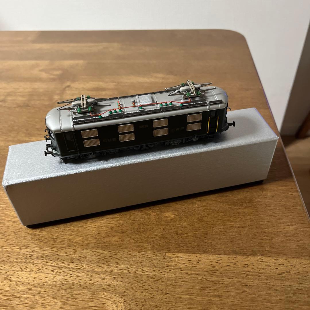 HOゲージ メトロポリタン製SBB Re 4/4 10020号機