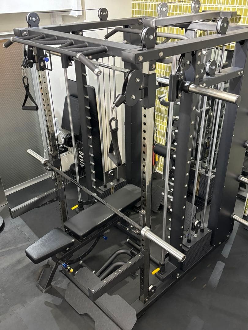 マルチスミスマシン