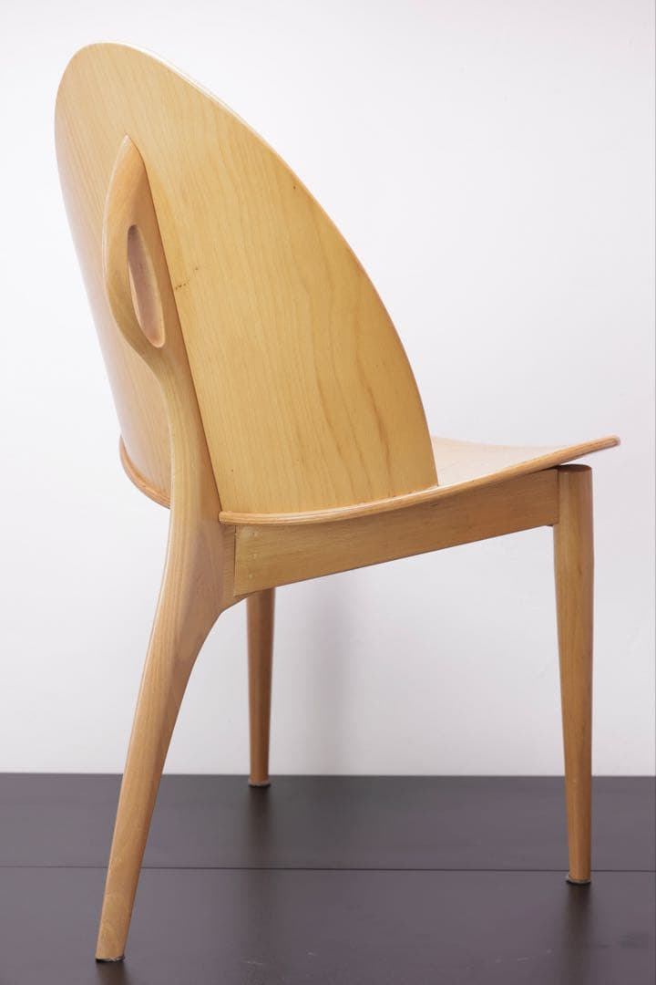 椅子 チェア 木製 成型合板 三つ足 デザイナーズチェア インテリア イス 家具