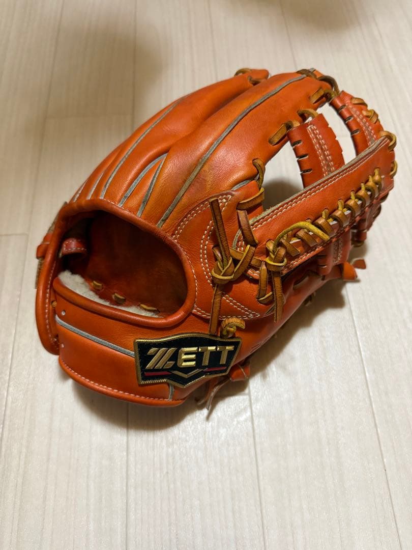 匿名発送　　プロステイタスプレミアム硬式内野手用グローブ