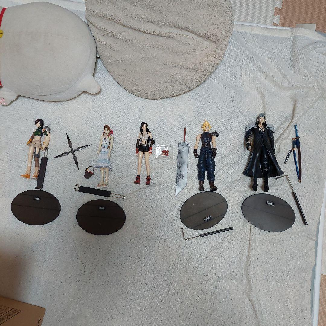 FF7　プレイアーツ　ティファ　クラウド