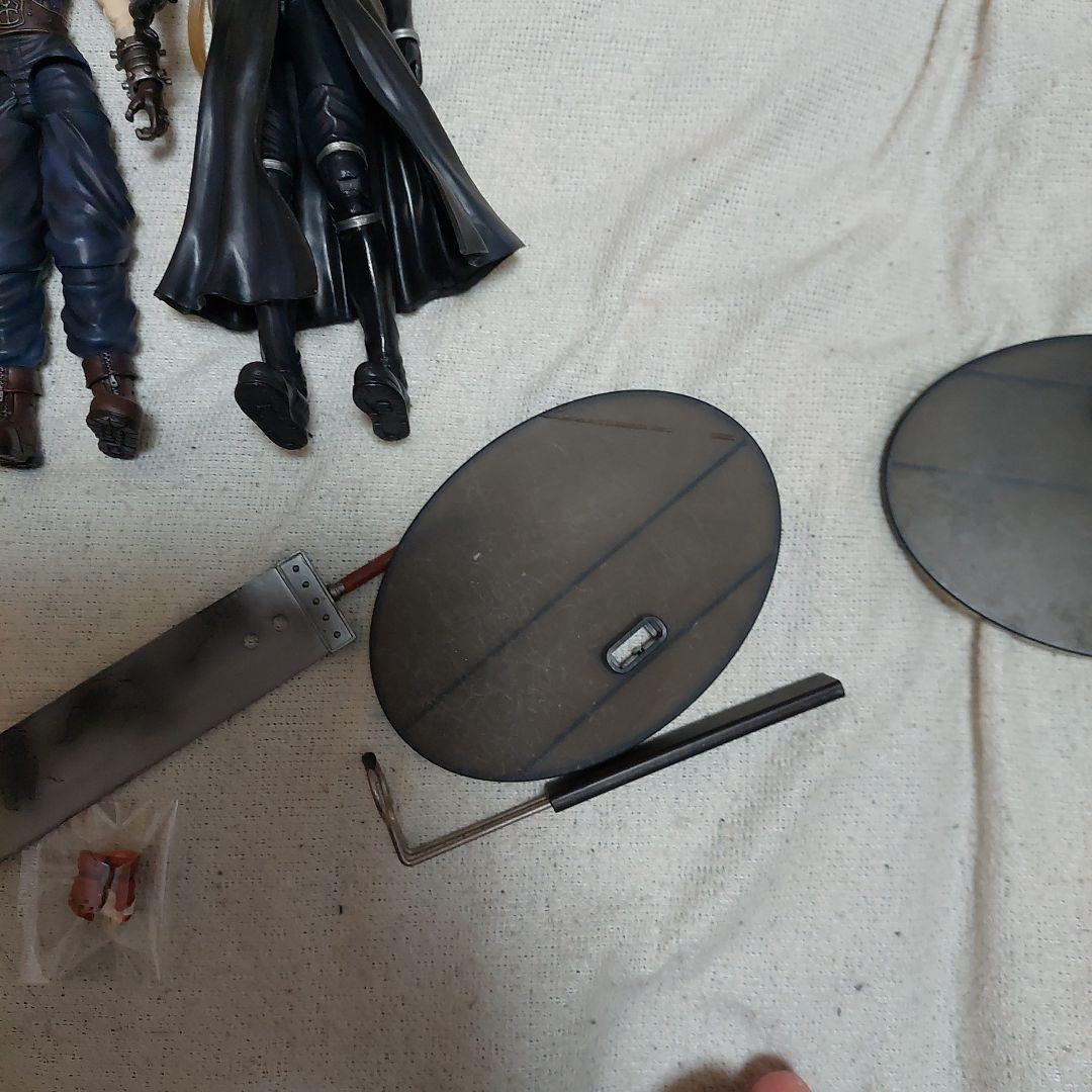 FF7　プレイアーツ　ティファ　クラウド